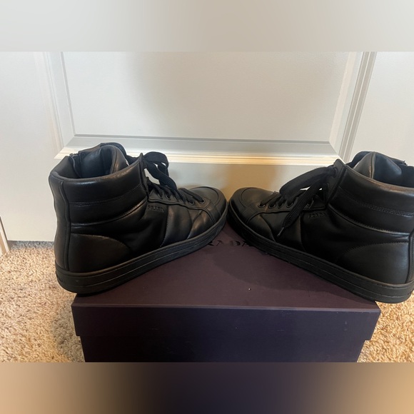 Men’s Prada boots black size 10 only for pick up at San Antonio TX - Picture 9 of 12